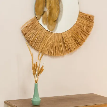 κypraios Daire Plaka (Milos)